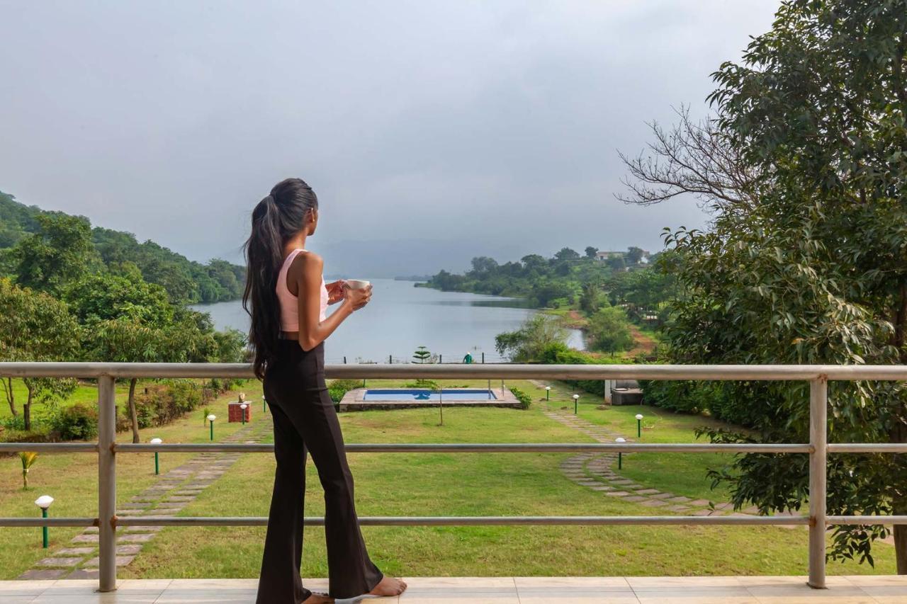 Stayvista'S Shivom Villa 2 - A Serene Escape With Views Of The Valley And Lake Lonavala Exterior photo